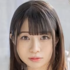 浜辺栞帆 - 